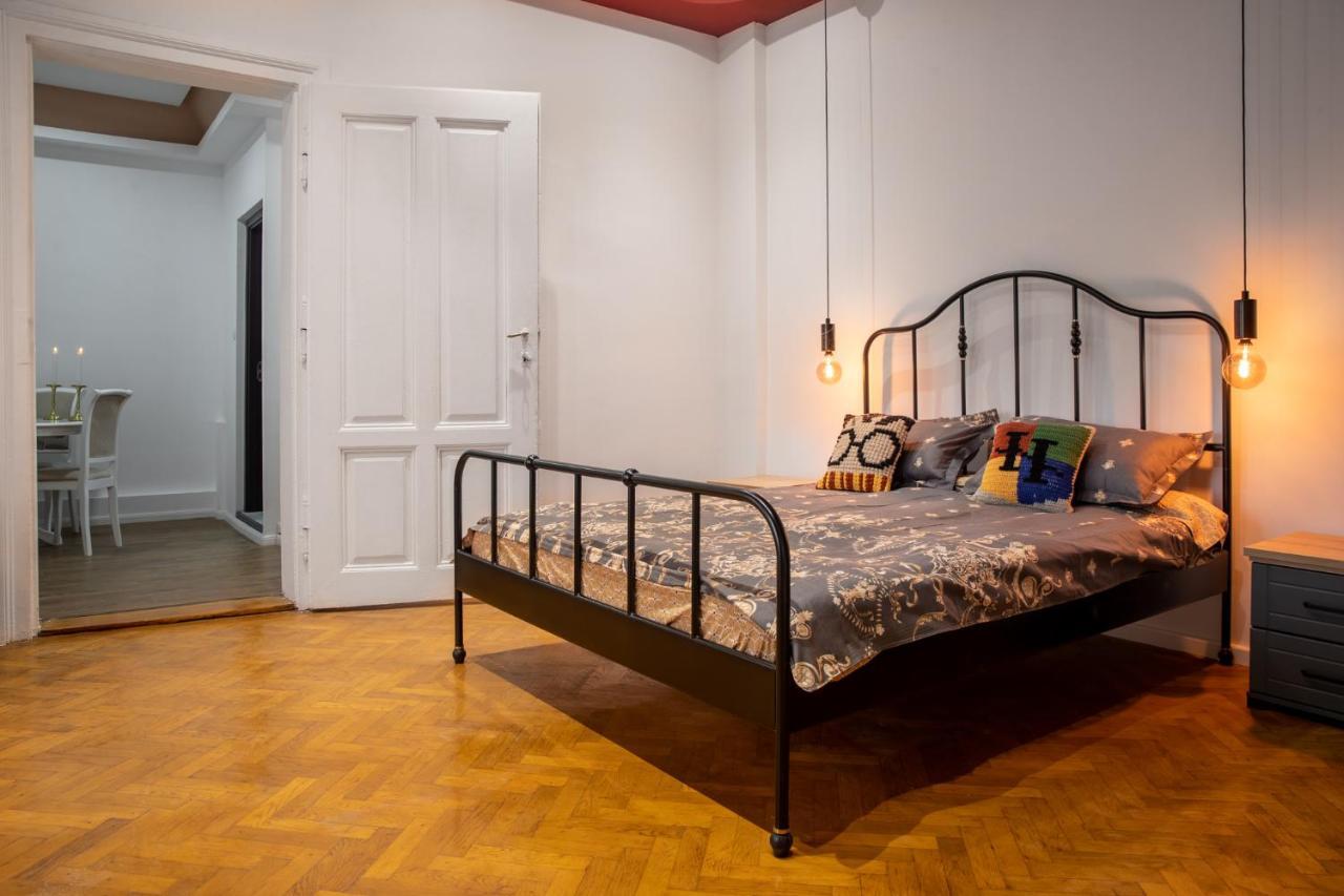 The Leaky Cauldron Apartment Sibiu Luaran gambar